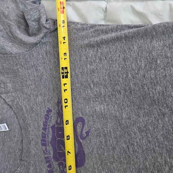 Gray T-Shirt with Purple Deals Gap Graphic - Picture 4 of 4